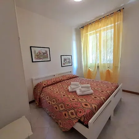 Appartamenti Vacanze Aragosta Marina Di Bibbona Exterior photo