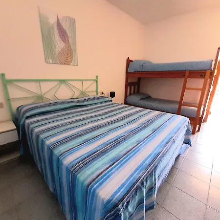 Appartamenti Vacanze Aragosta Marina Di Bibbona Exterior photo